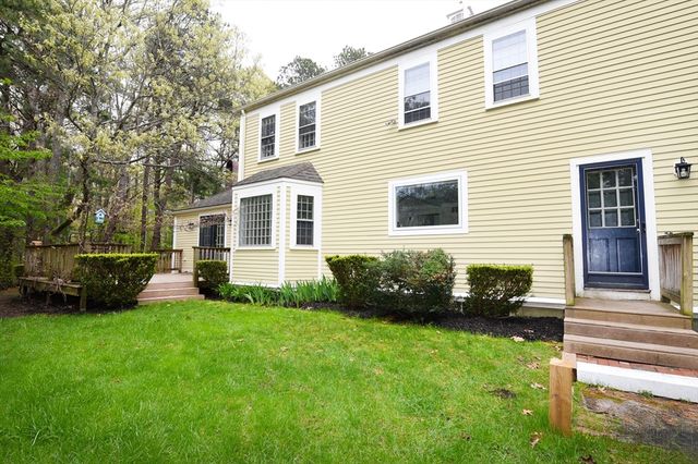 83 Winding Way, Plymouth, MA 02360