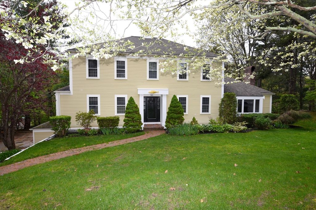 83 Winding Way, Plymouth, MA 02360