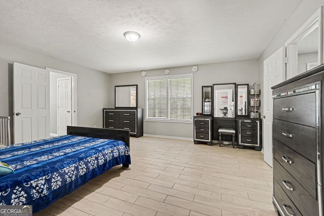 900 Stone Lea Trace, Oxford, GA 30054