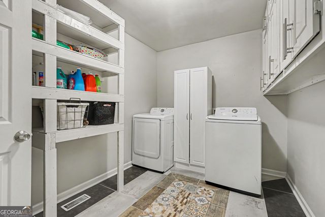 900 Stone Lea Trace, Oxford, GA 30054