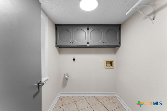 608 Ridgecrest Drive, Salado, TX 76571