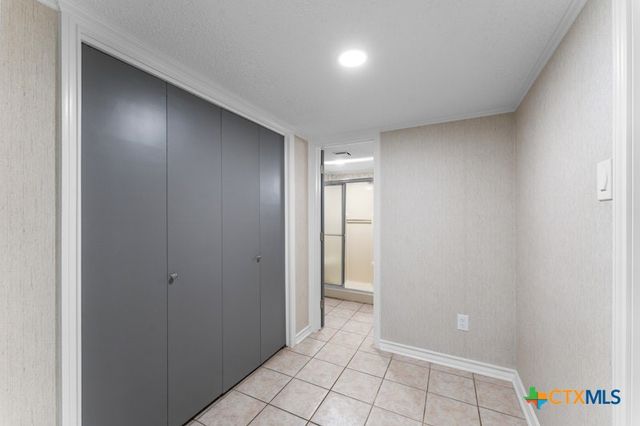 608 Ridgecrest Drive, Salado, TX 76571