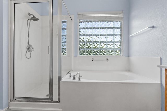 1833 Thompson TRL, Round Rock, TX 78664