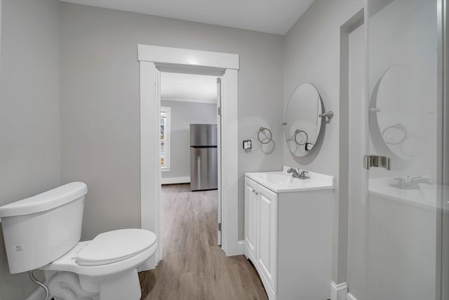 49 6th St., Lowell, MA 01850