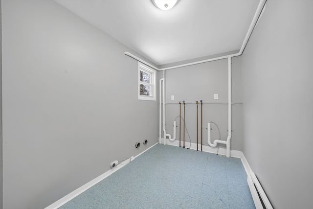 49 6th St., Lowell, MA 01850