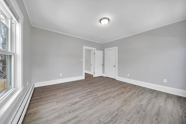 49 6th St., Lowell, MA 01850