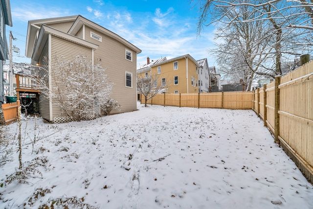 49 6th St., Lowell, MA 01850