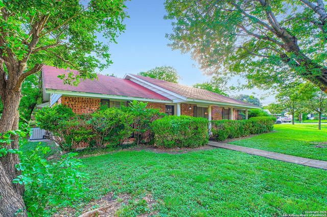 149 Bluet, Castle Hills, TX 78213