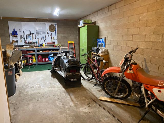 57148 Kramer Dr, Springville, CA 93265