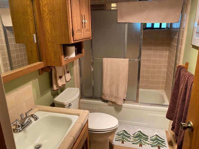 57148 Kramer Dr, Springville, CA 93265