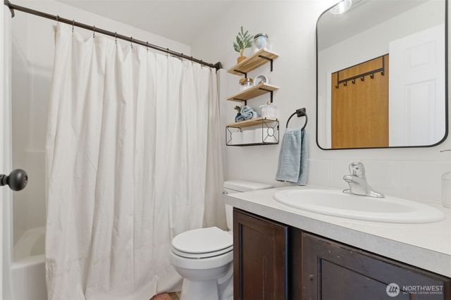 1276 SE Casandra Loop, Port Orchard, WA 98366