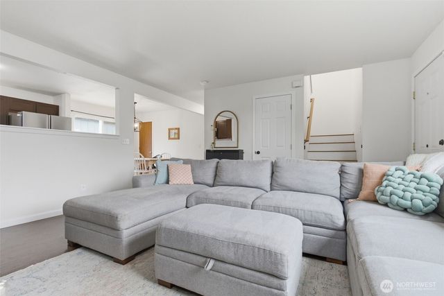 1276 SE Casandra Loop, Port Orchard, WA 98366
