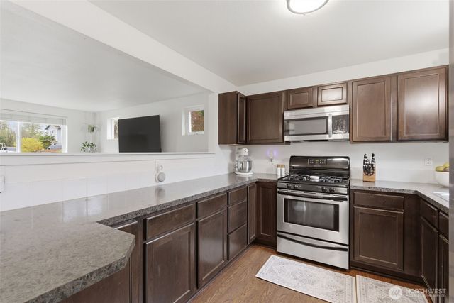 1276 SE Casandra Loop, Port Orchard, WA 98366