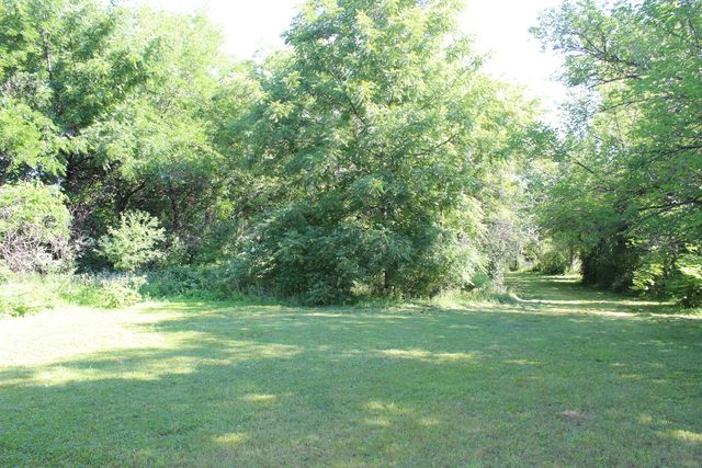 31918 Hillside Drive, Lakemoor, IL 60051