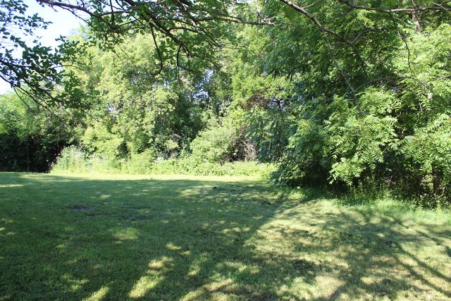 31918 Hillside Drive, Lakemoor, IL 60051