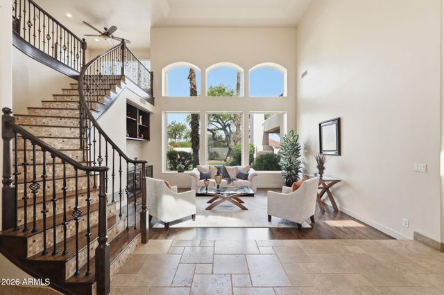 700 N DOBSON Road 33, Chandler, AZ 85224