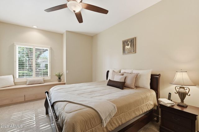 700 N DOBSON Road 33, Chandler, AZ 85224