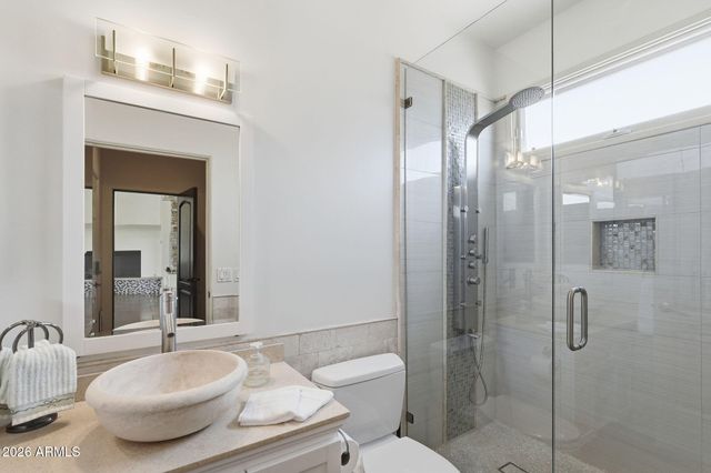 700 N DOBSON Road 33, Chandler, AZ 85224