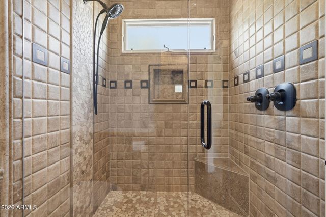 700 N DOBSON Road 33, Chandler, AZ 85224