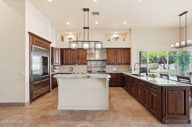 700 N DOBSON Road 33, Chandler, AZ 85224