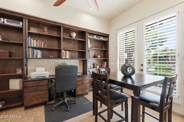 700 N DOBSON Road 33, Chandler, AZ 85224