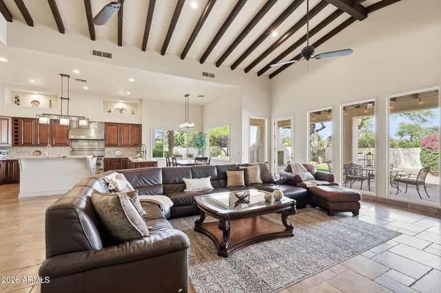 700 N DOBSON Road 33, Chandler, AZ 85224