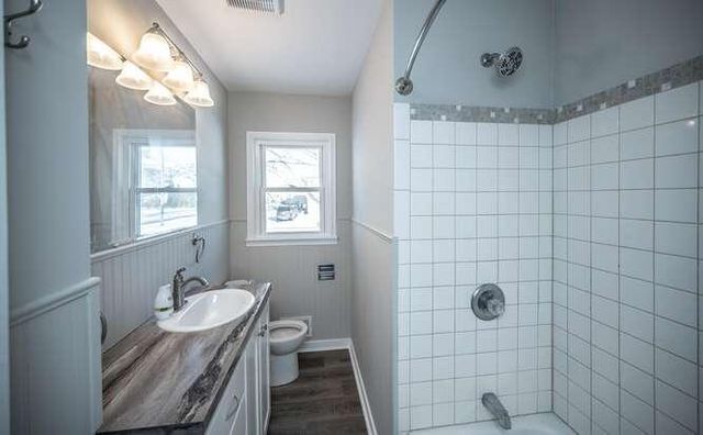 736 3rd Avenue E, Shakopee, MN 55379