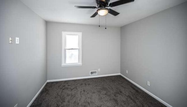 736 3rd Avenue E, Shakopee, MN 55379