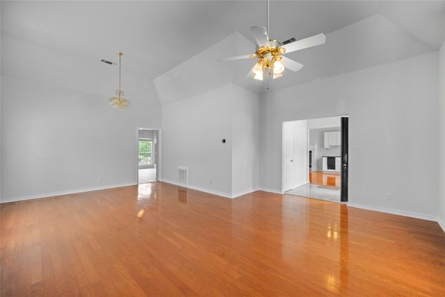 12020 Younger Court, Azle, TX 76020