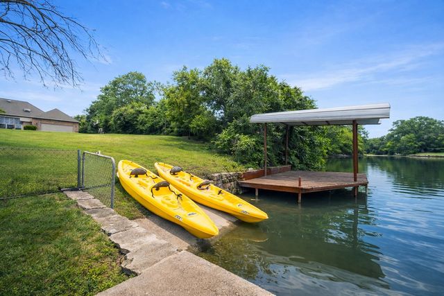 12020 Younger Court, Azle, TX 76020