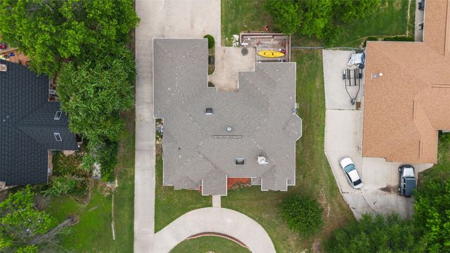 12020 Younger Court, Azle, TX 76020