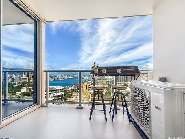 555 South Street 3008, Honolulu, HI 96813