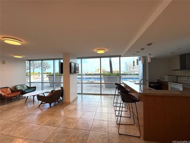 555 South Street 3008, Honolulu, HI 96813