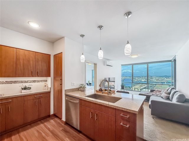 555 South Street 3008, Honolulu, HI 96813
