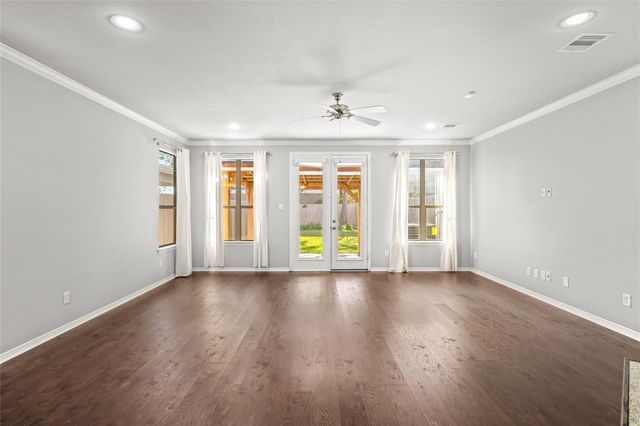 826 W 26th Street A, Houston, TX 77008