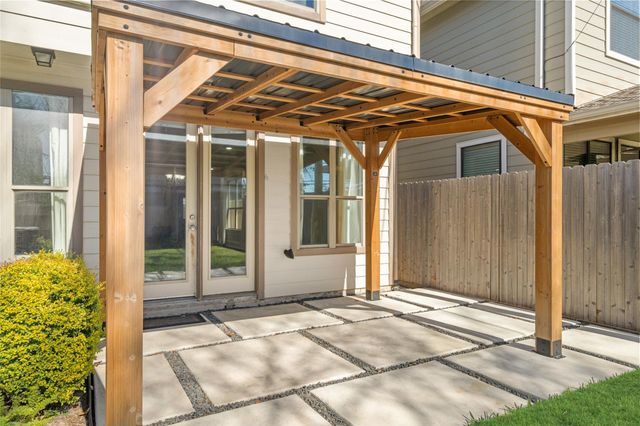 826 W 26th Street A, Houston, TX 77008