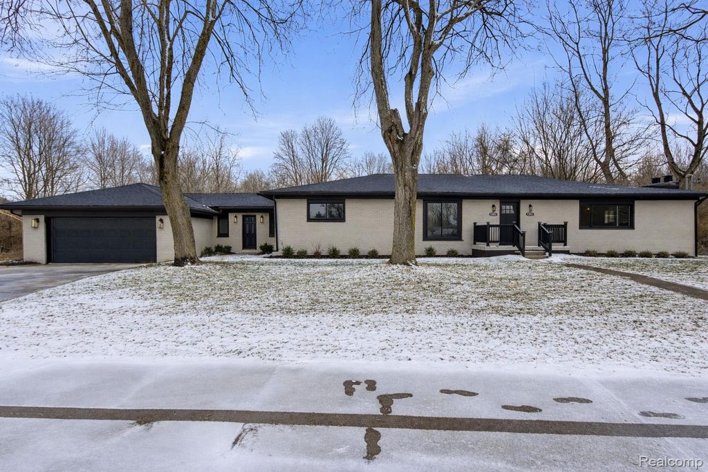 23157 Karr Road, Sumpter Township, MI 48111