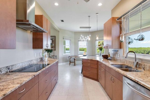 6511 BAYSHORE ROAD, Palmetto, FL 34221