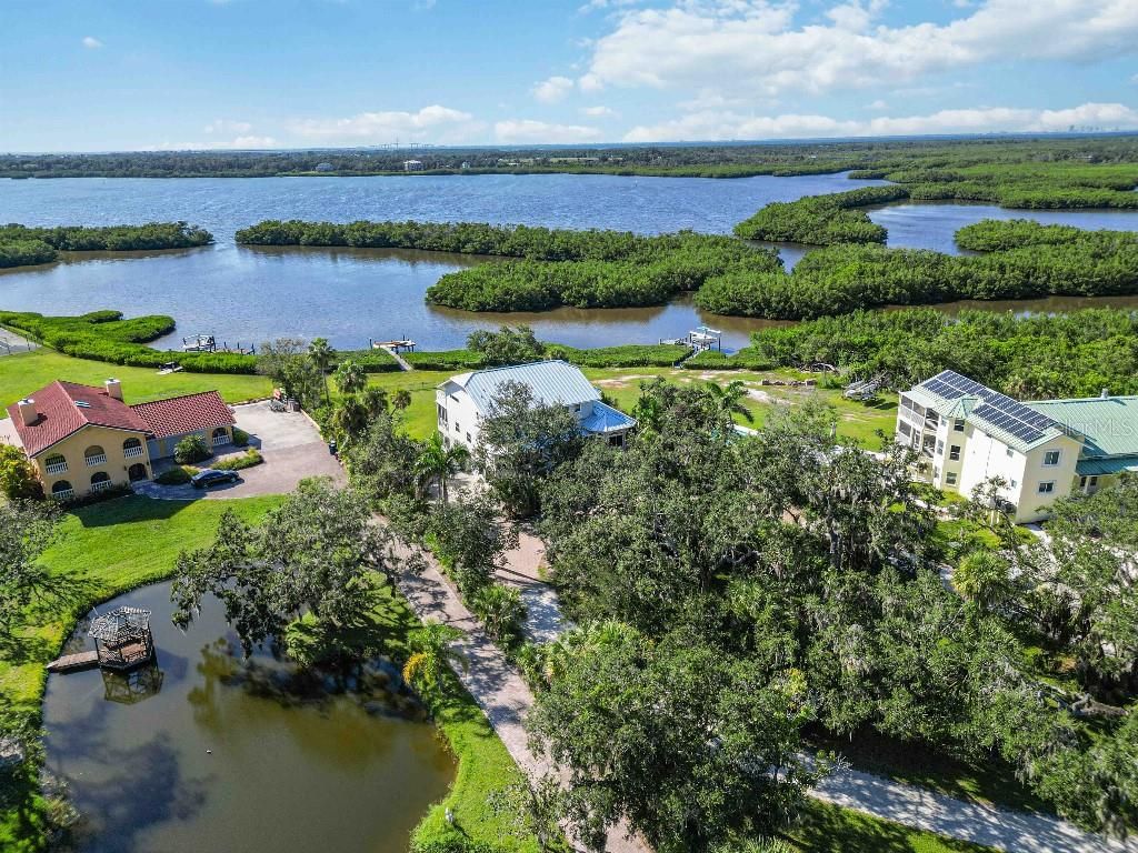 6511 BAYSHORE ROAD, Palmetto, FL 34221