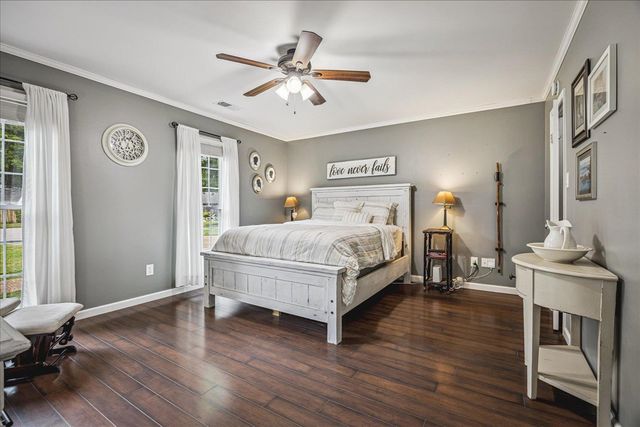 716 LAWNCREST CV, Collierville, TN 38017