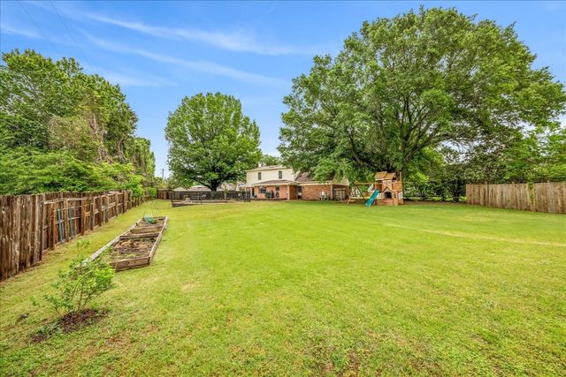 716 LAWNCREST CV, Collierville, TN 38017