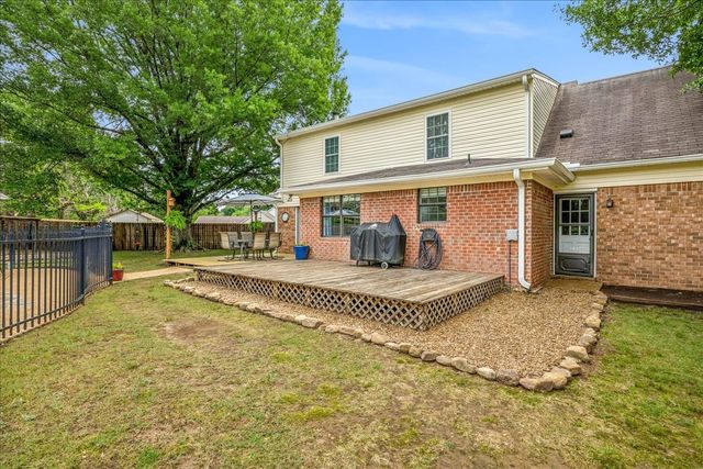 716 LAWNCREST CV, Collierville, TN 38017