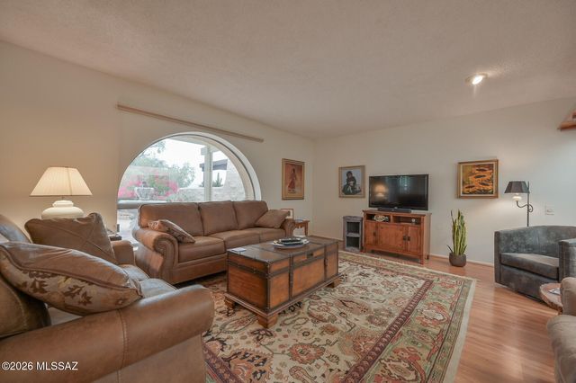 160 S Camino Holgado, Green Valley, AZ 85614