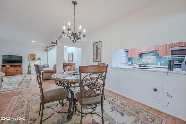 160 S Camino Holgado, Green Valley, AZ 85614