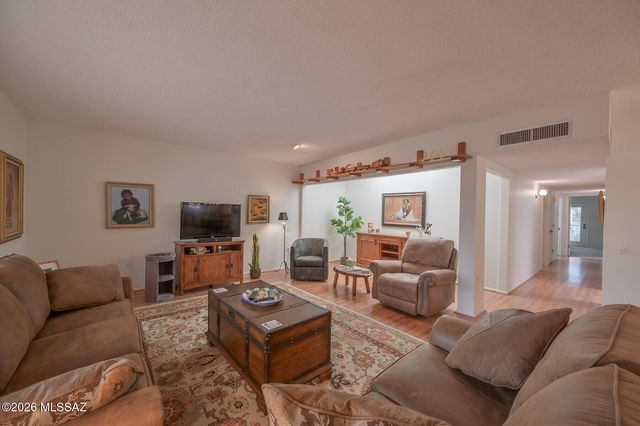 160 S Camino Holgado, Green Valley, AZ 85614