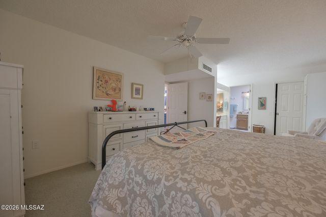 160 S Camino Holgado, Green Valley, AZ 85614
