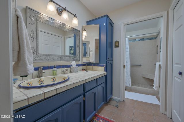 160 S Camino Holgado, Green Valley, AZ 85614