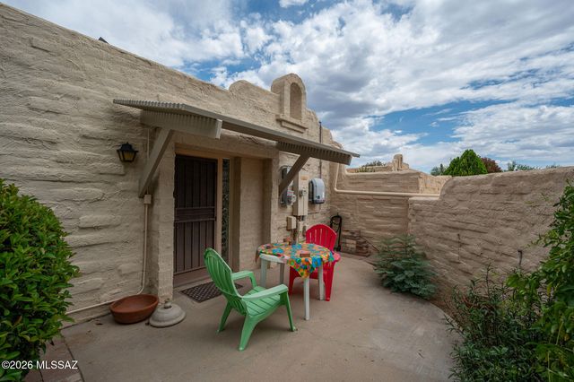 160 S Camino Holgado, Green Valley, AZ 85614