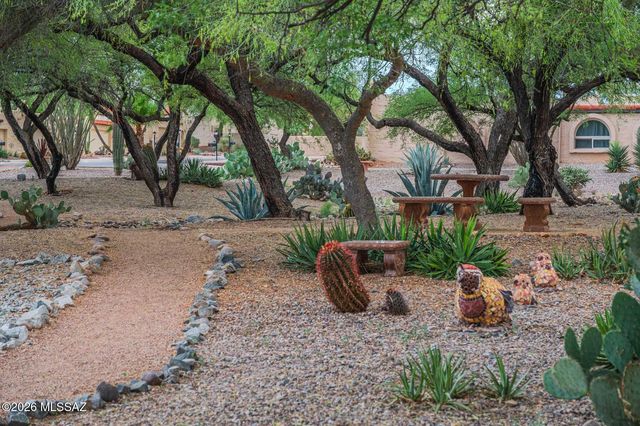 160 S Camino Holgado, Green Valley, AZ 85614