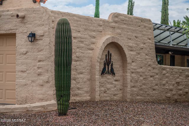 160 S Camino Holgado, Green Valley, AZ 85614